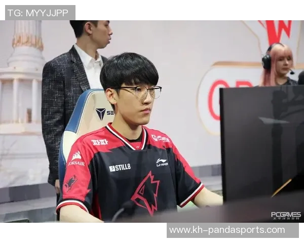 实时新闻深入解析FPX战队的节奏表现与数据分析背后的秘密